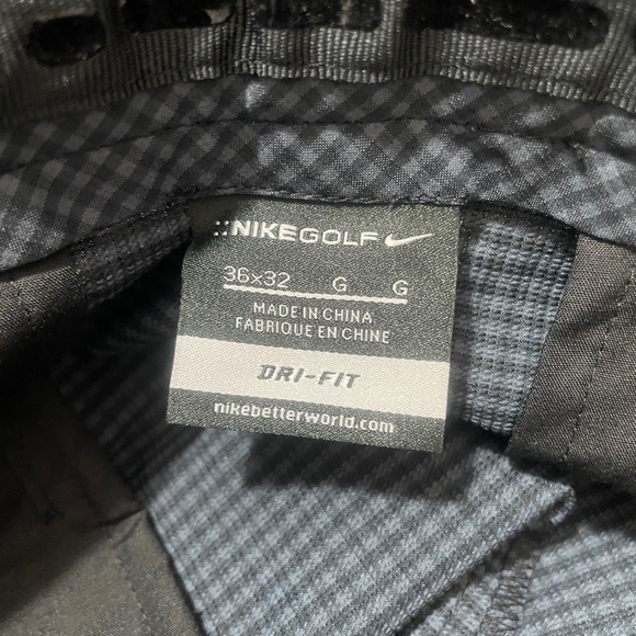 Nike Golf 36 x 32 Blue Check Dri-Fit Pockets Flat Front Zipper - Picture 3 of 7